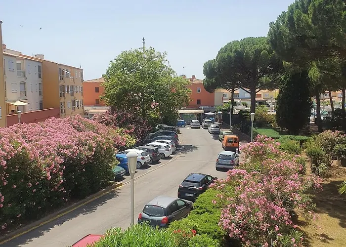 Apartment Cote Quai Du Cap D'agde - Parking - Histoire De Cles Agde