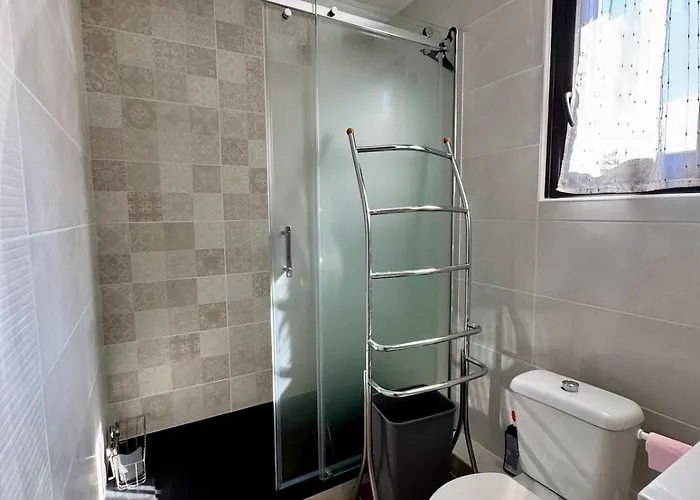 Cote Quai Du Cap D'agde - Parking - Histoire De Cles Agde