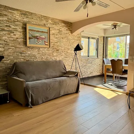 Cote Quai Du Cap D'agde - Parking - Histoire De Cles Apartment *