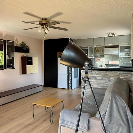 Apartment Cote Quai -t2 Vue Port Parking Prive Cap D'agde Centre Agde
